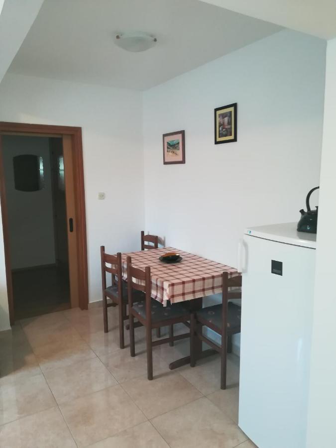 Apartments With A Parking Space Vinez, Labin - 11851 외부 사진